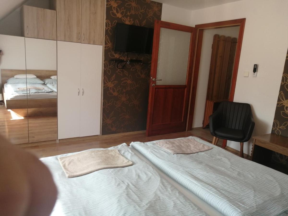 Anita Apartman Bük 外观 照片